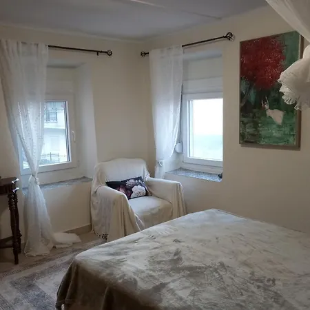 Apartment Stamoula' S House