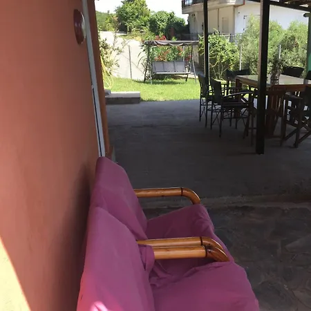 Stamoula' S House